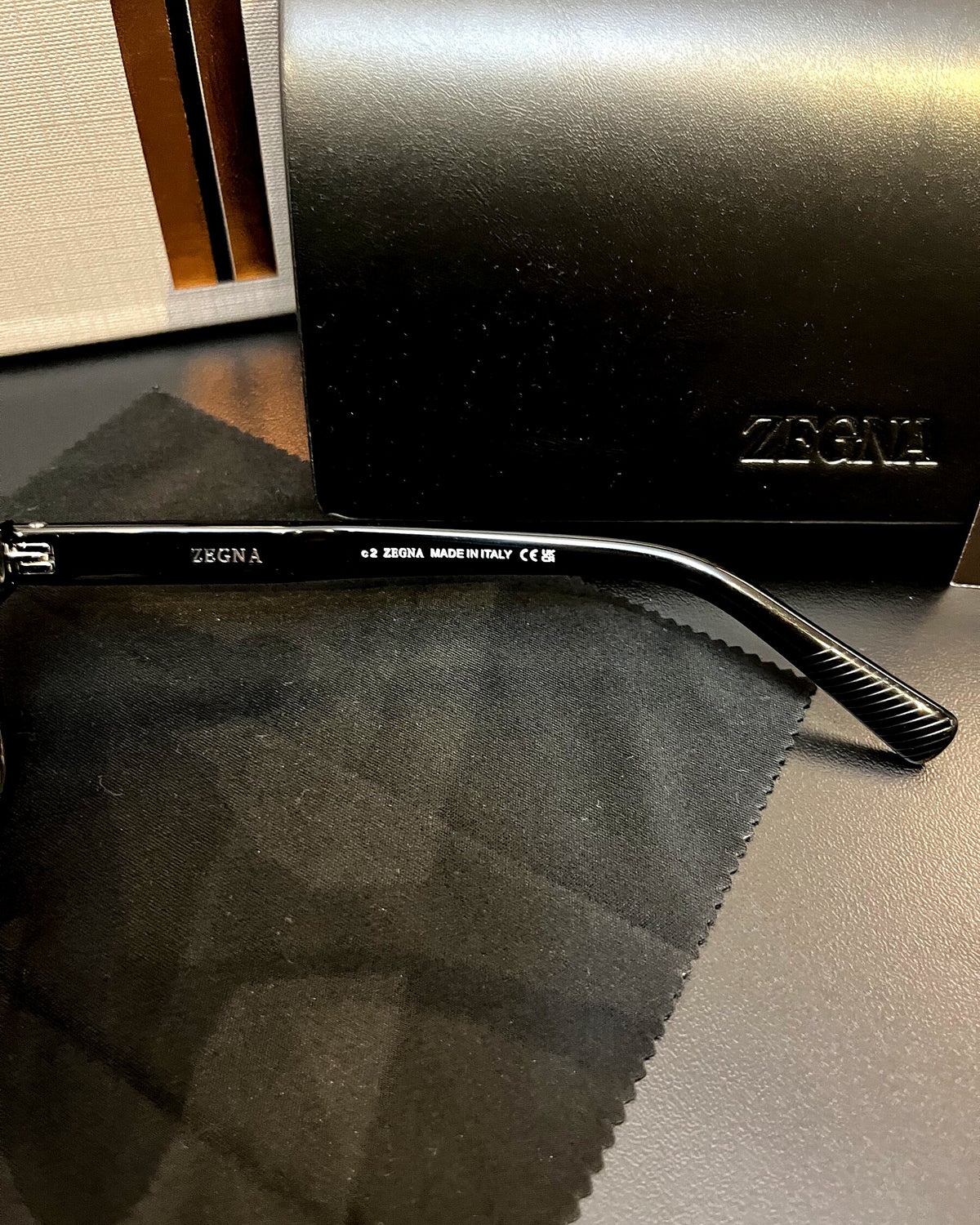 Óculos Zegna Preto