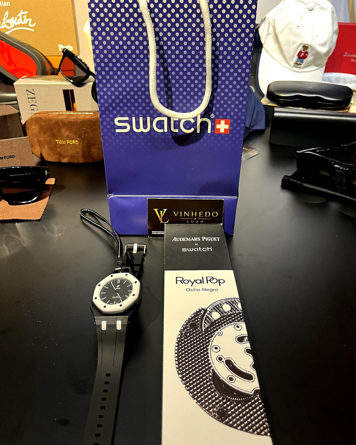 Relógio SWATCH x Audemars Piguet Preto