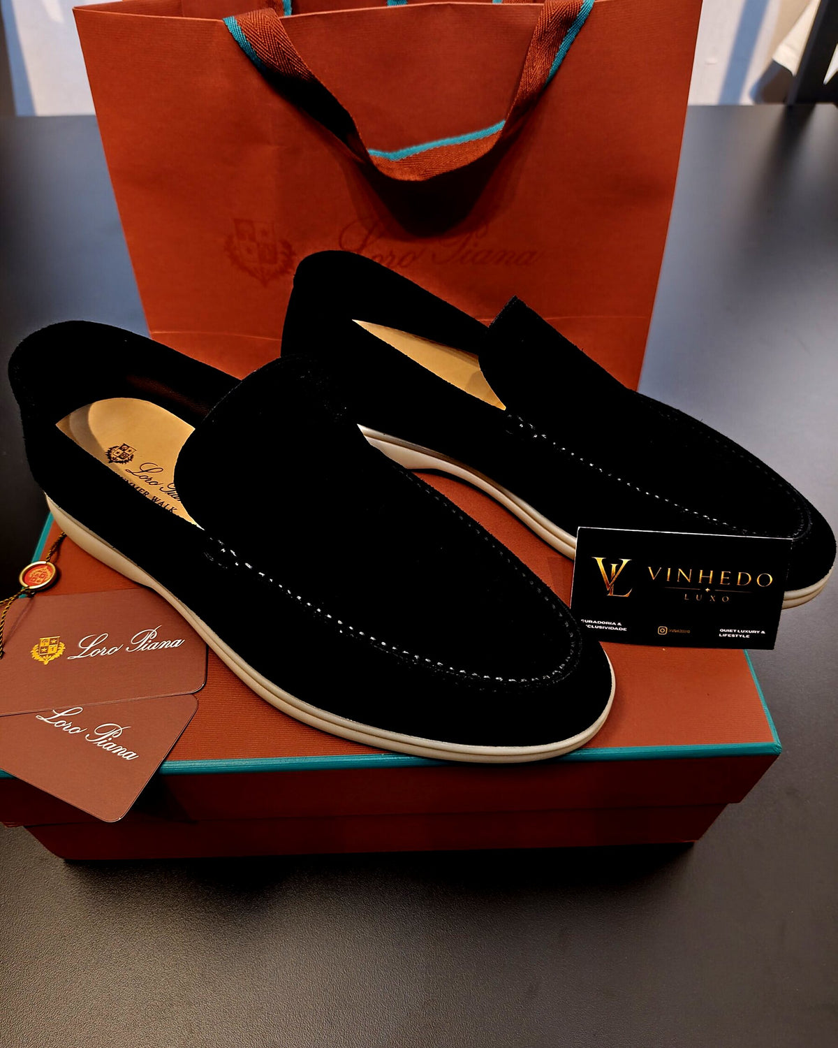 Loro Piana Summer Walk Preto