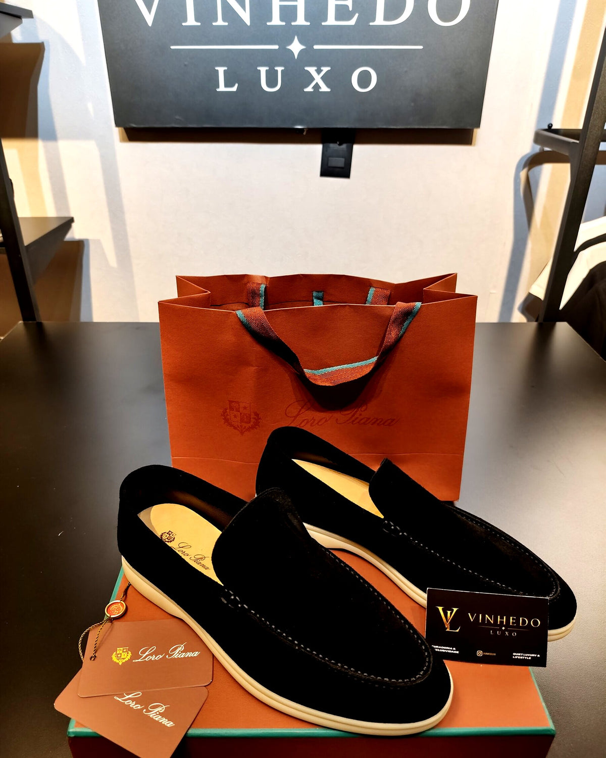 Loro Piana Summer Walk Preto