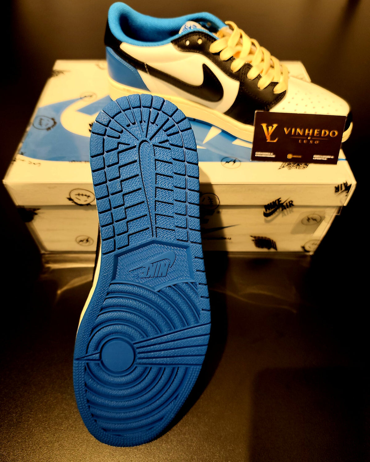 Travis Scott x Air Jordan 1 Fragment