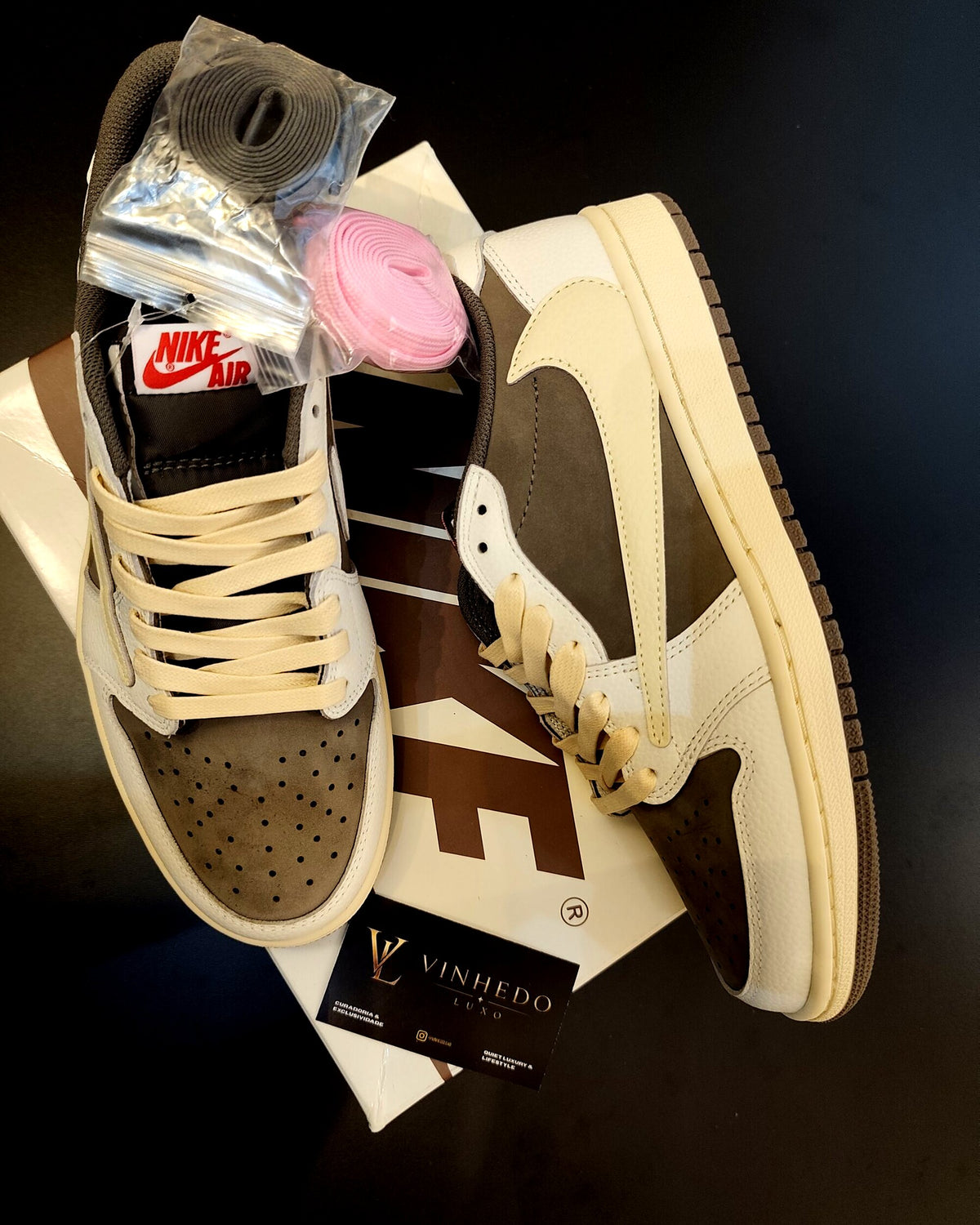 Travis Scott x Air Jordan 1 Reverse Mocha