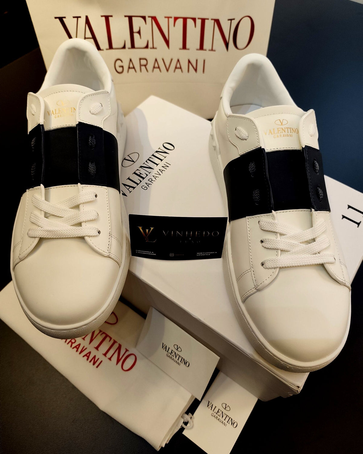 Valentino Garavani Redstud Branco com azul