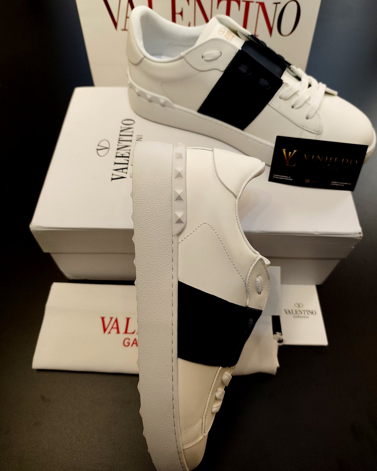 Valentino Garavani Redstud Branco com azul