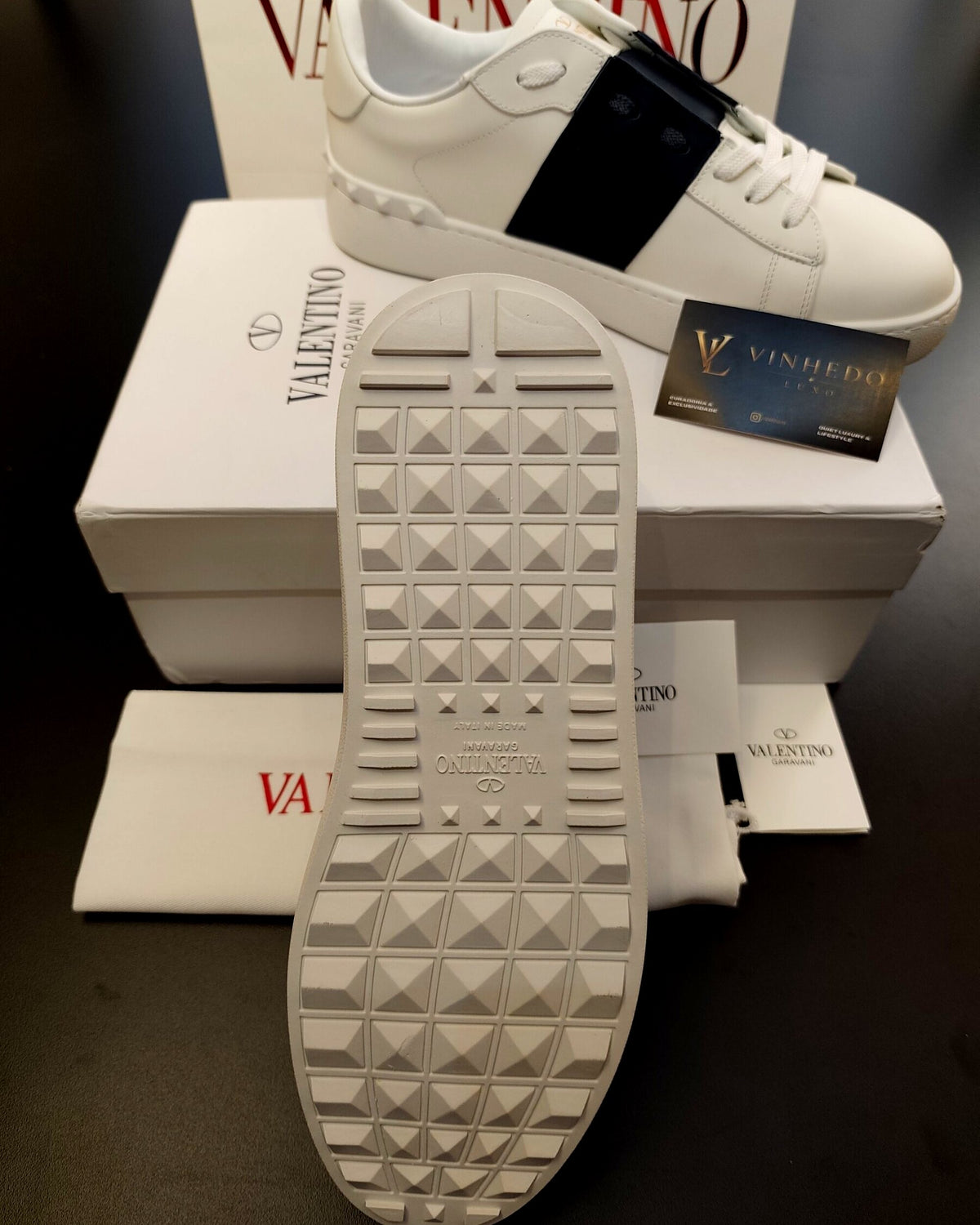 Valentino Garavani Redstud Branco com azul